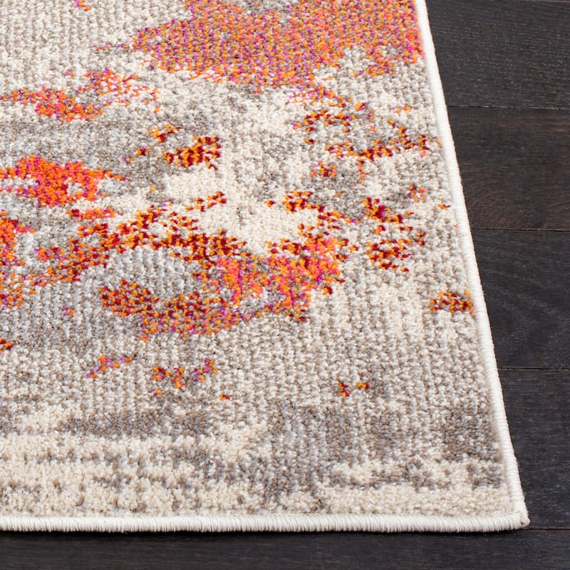 SAFAVIEH Madison Memnuna Modern Abstract Rug