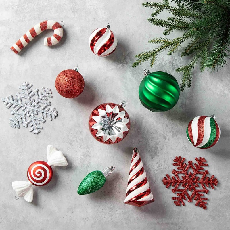 Glitzhome 178ct Christmas Ball Shatterproof Ornaments with Candy Picks & Ribbon Bow (Set of 191)