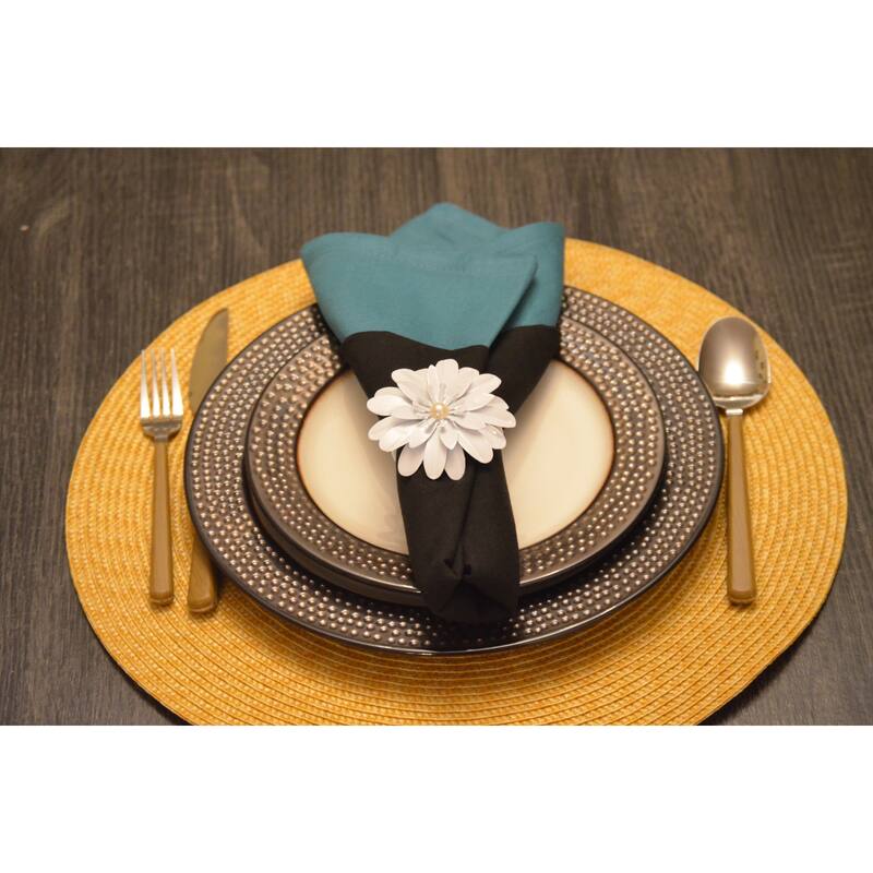 VIBHSA Flower Napkin Rings Set of 8 (White Pearl)