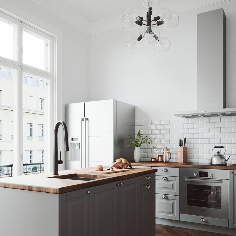 VIGO Greenwich 18" H Single Handle Pull-Down Sprayer Kitchen Faucet