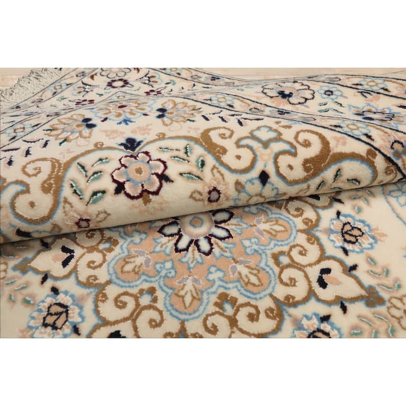 3'5''x3'5'' Hand Knotted Wool Ivory Nain Traditional 400 KPSI Rug - 3' 5'' x 3' 5''