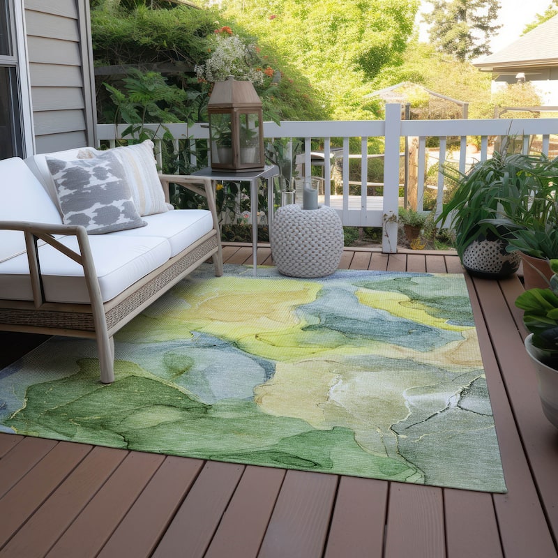 Machine Washable Indoor/ Outdoor Chantille Watercolor Yellow Rug - Yellow - 2'6" x 3'10"
