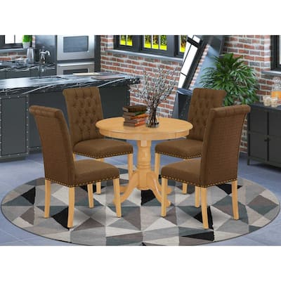 HomeStock 5-Piece Round Natural Oak Finish Solid Wood Top Dining Table with 4-Parson Chair with Lattice Back