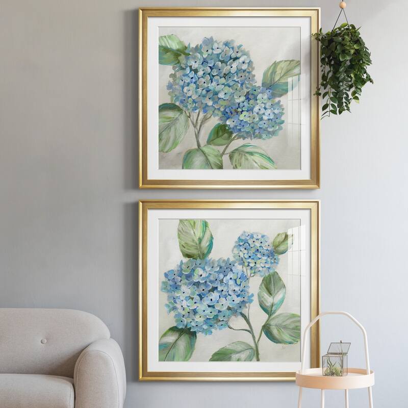 Hydrangea Beauty I Premium Framed Print - Ready to Hang