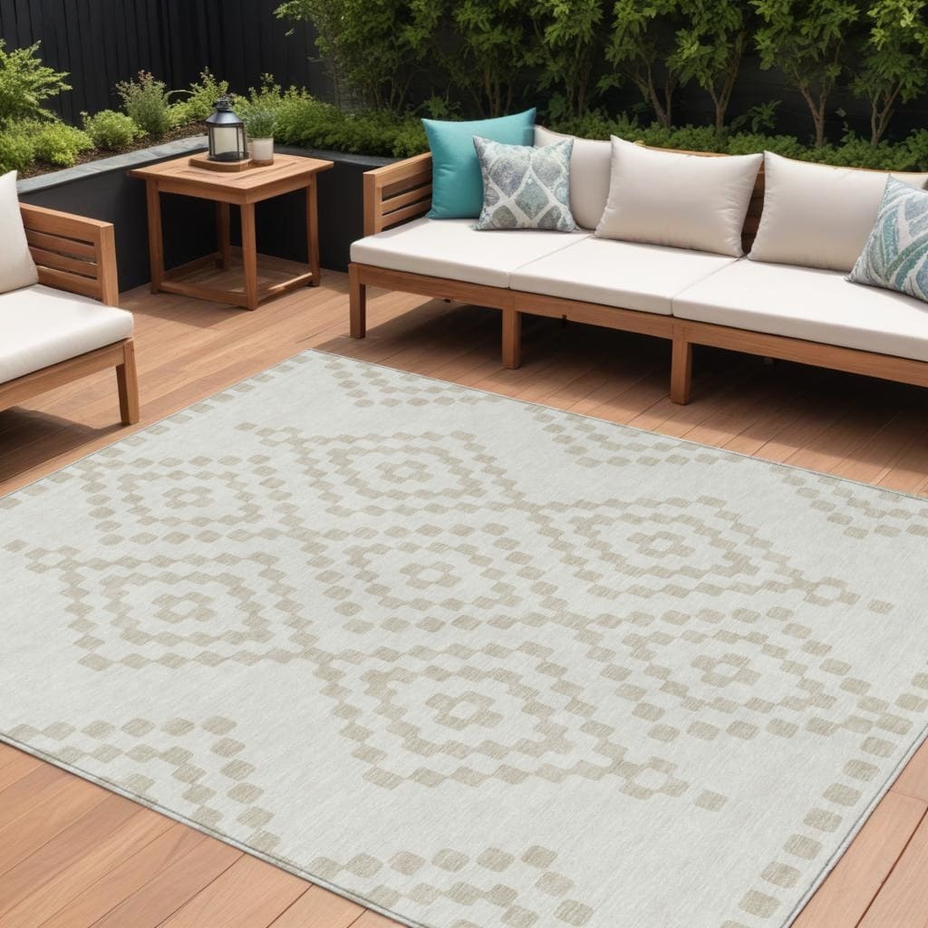 HomeRoots Geometric Transitional Rectangle Outdoor Rug