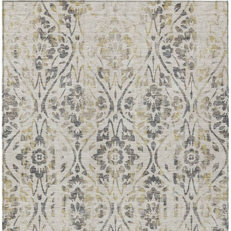 HomeRoots Floral Transitional Rectangle Outdoor Rug