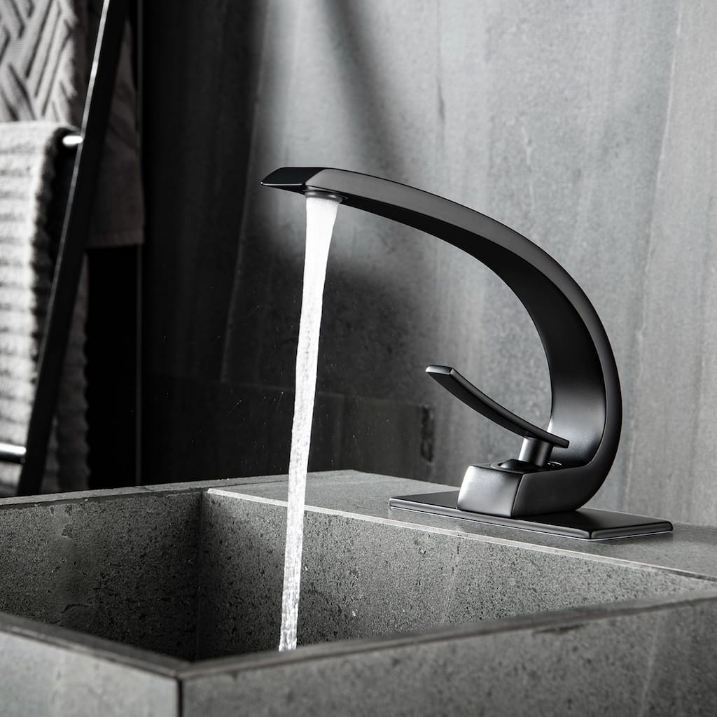 Single Handle Vessel Bathroom Faucet in Matte Black