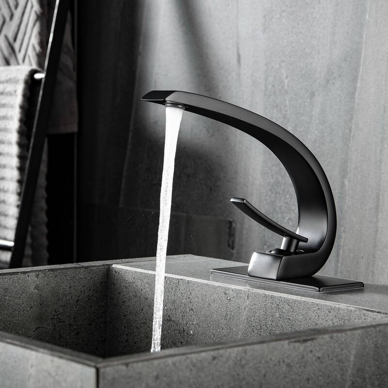 Single Handle Vessel Bathroom Faucet in Matte Black - Matte Black