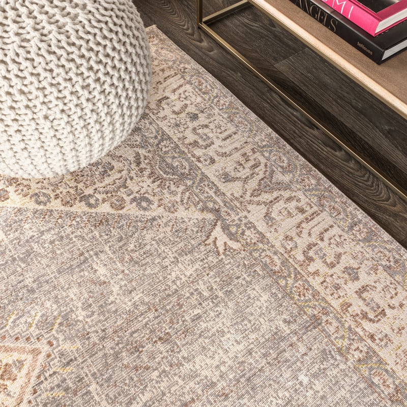 JONATHAN Y Petras Modern Tribal Medallion Area Rug