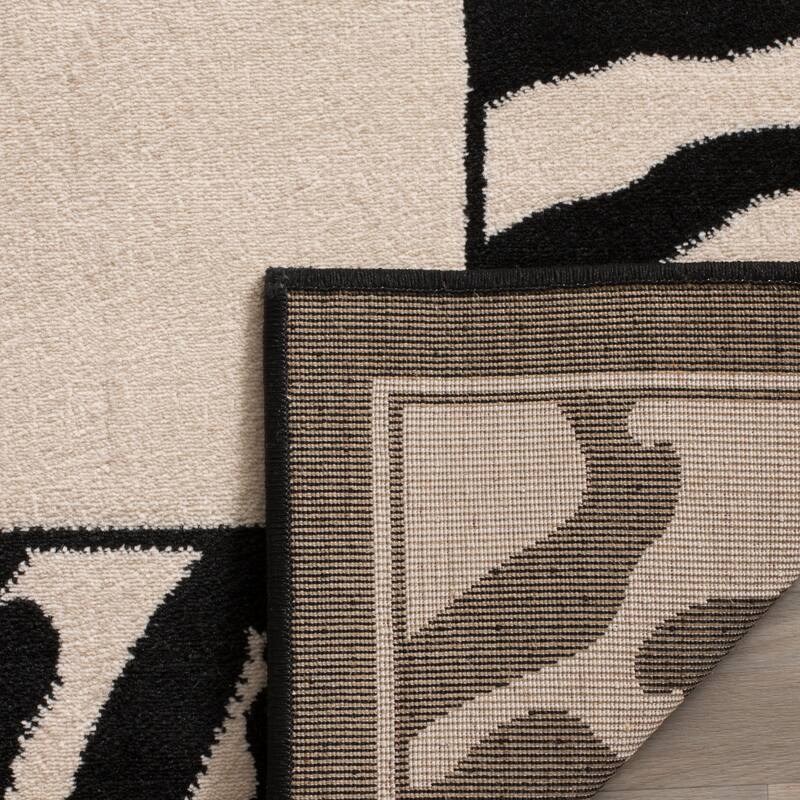 SAFAVIEH Lyndhurst Siegtraud Traditional Oriental Rug