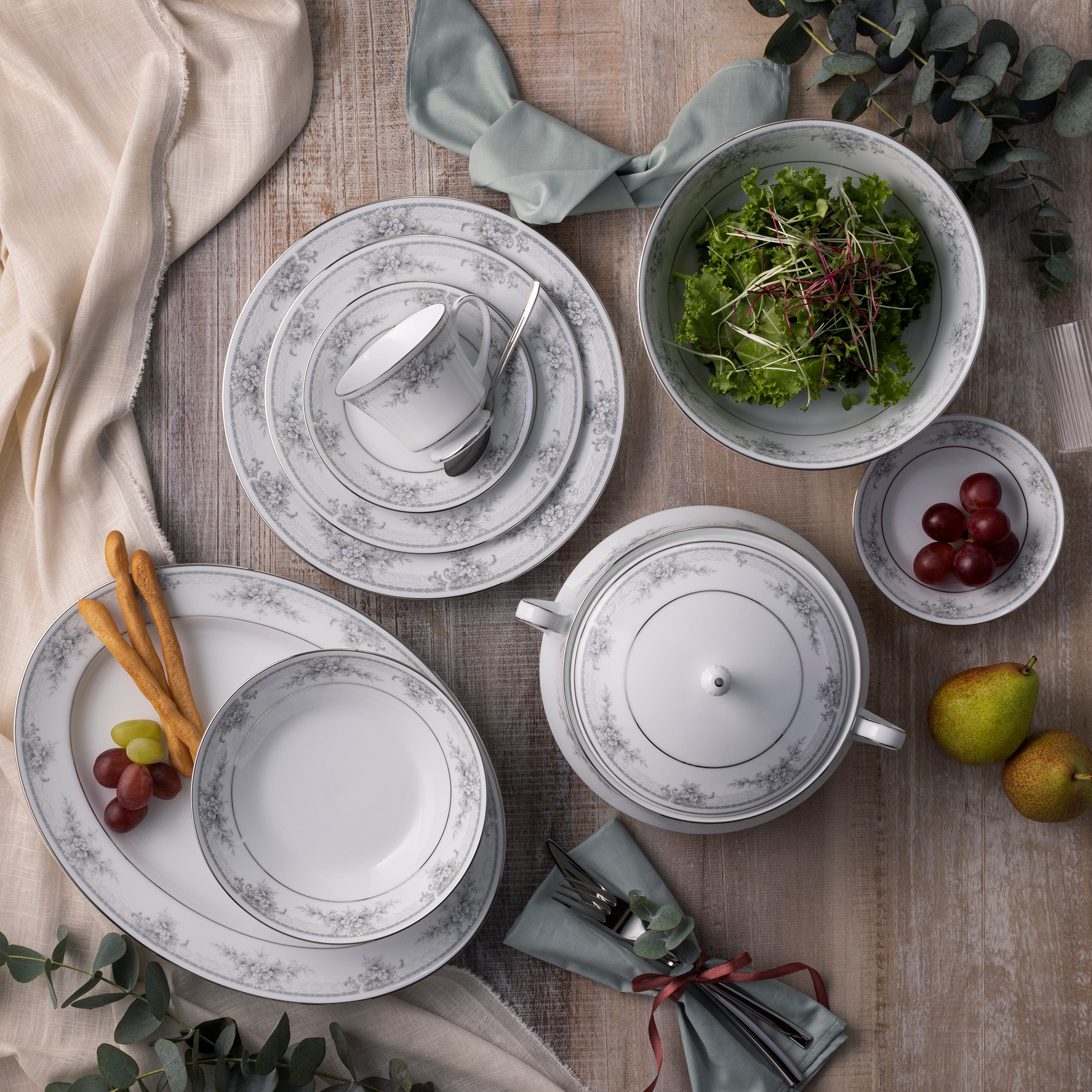 Noritake Sweet Leilani 5-Piece Place Setting, Service for 1