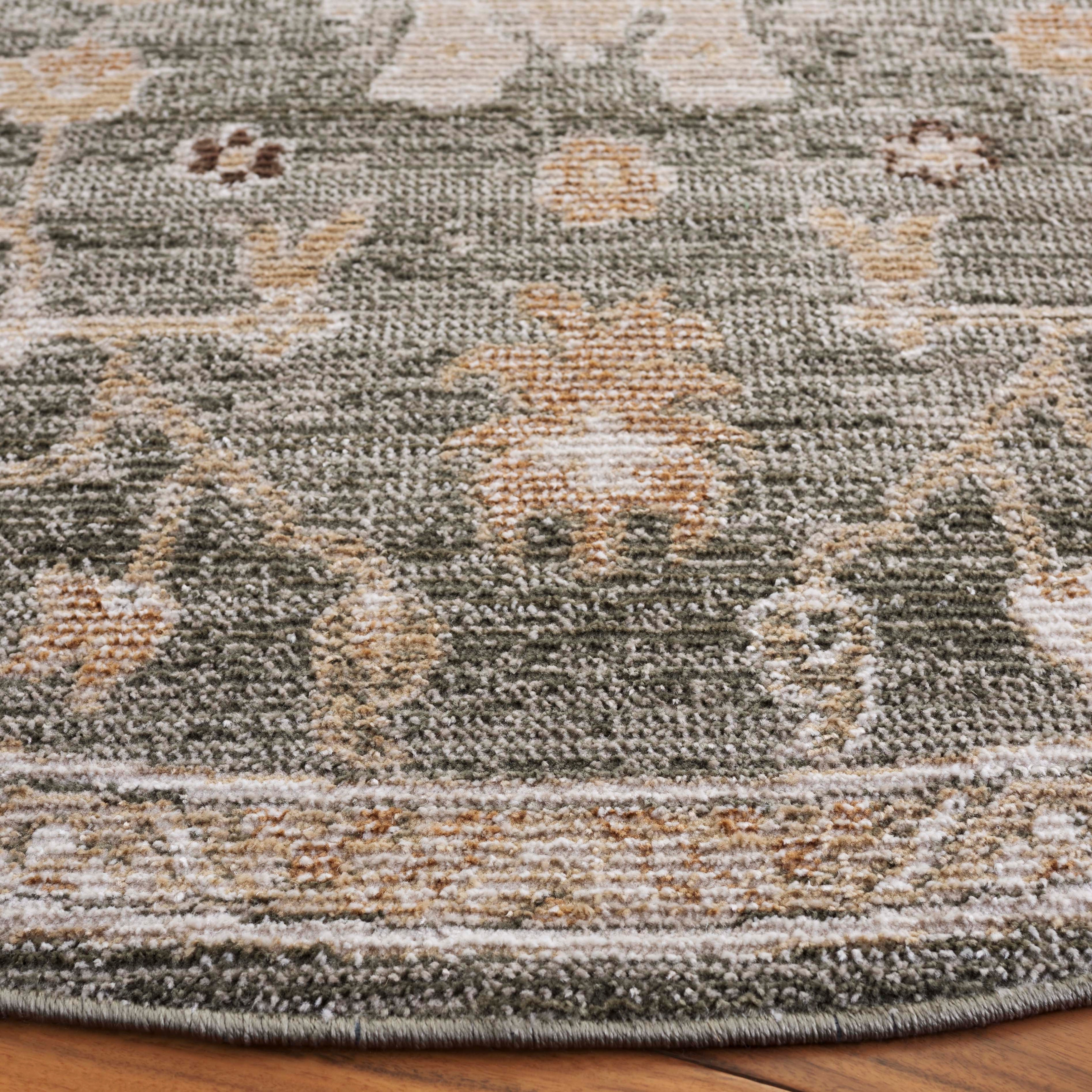 SAFAVIEH Hazel Maibrit Traditional Oriental Rug - Overstock - 42712847