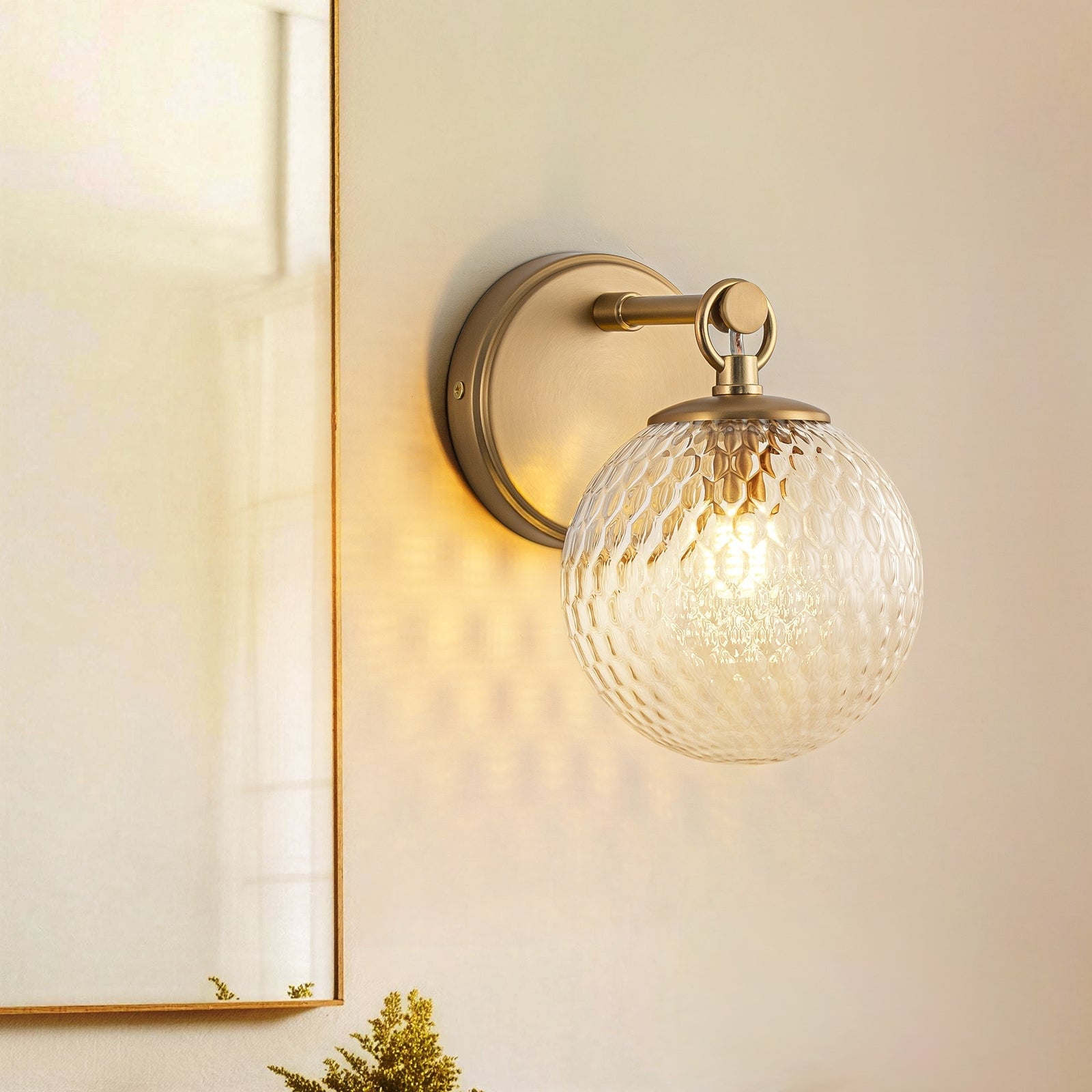 1-Light Diamond Patterned Glass Single Globe Bathroom Wall Sconce - 5.4 in