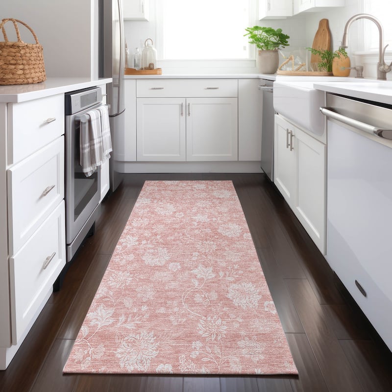 Machine Washable Indoor/ Outdoor Chantille Casual Floral Farmhouse Rug - Pink - 2'3" x 7'6"