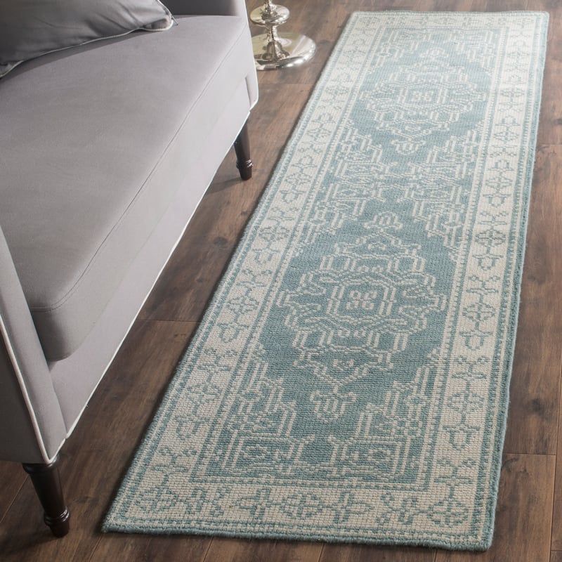SAFAVIEH Hand-knotted Kenya Gerburg Southwestern Tribal Wool Rug - 2'3" x 8' Runner - Ivory/Blue