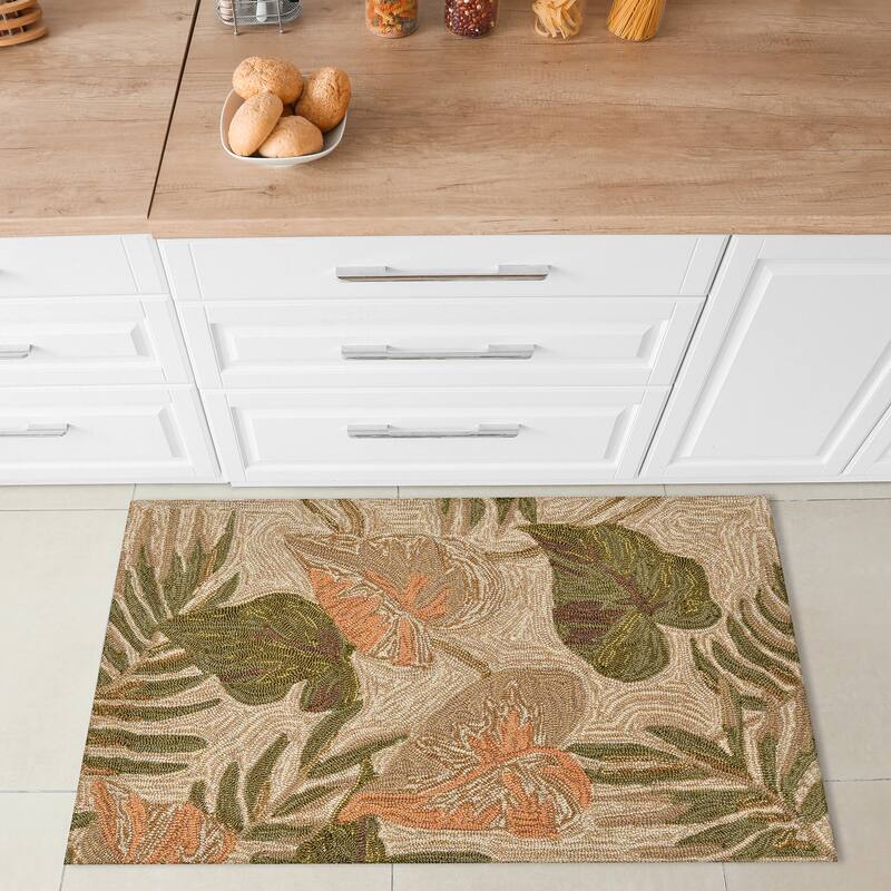 Liora Manne Ravella Tropical Leaf Indoor/Outdoor Rug Neutral