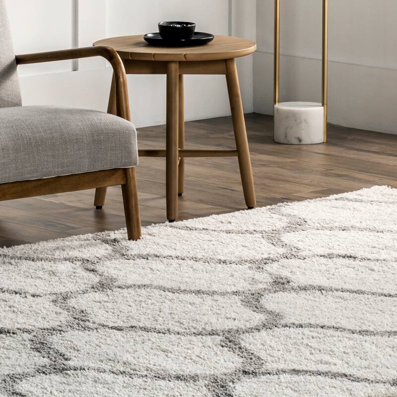 Nuloom Malika Soft & Cozy Trellis Shag Area Rug