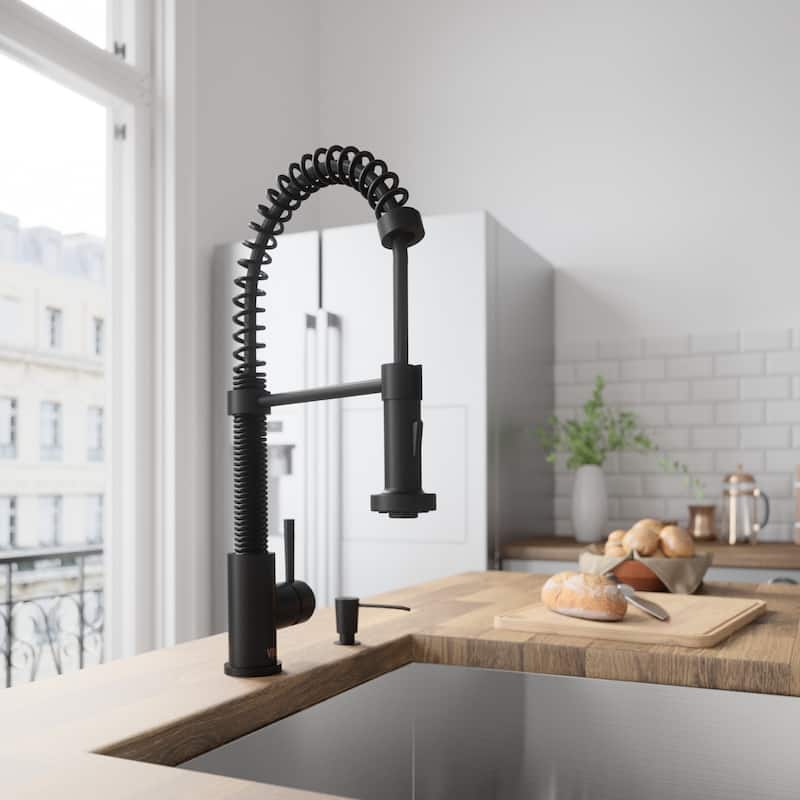 VIGO Edison 19" H Single Handle Pull-Down Sprayer Kitchen Faucet