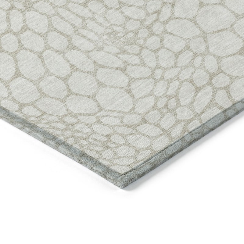 HomeRoots Geometric Transitional Rectangle Outdoor Rug