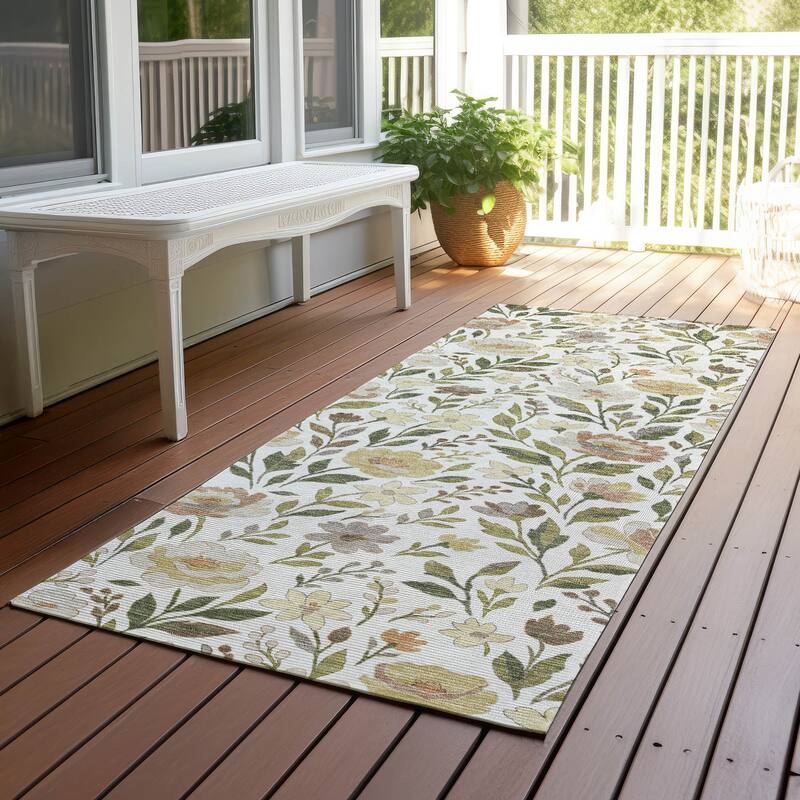 Machine Washable Indoor/ Outdoor Floral Garden Chantille Rug - Ivory - 2'3" x 7'6"