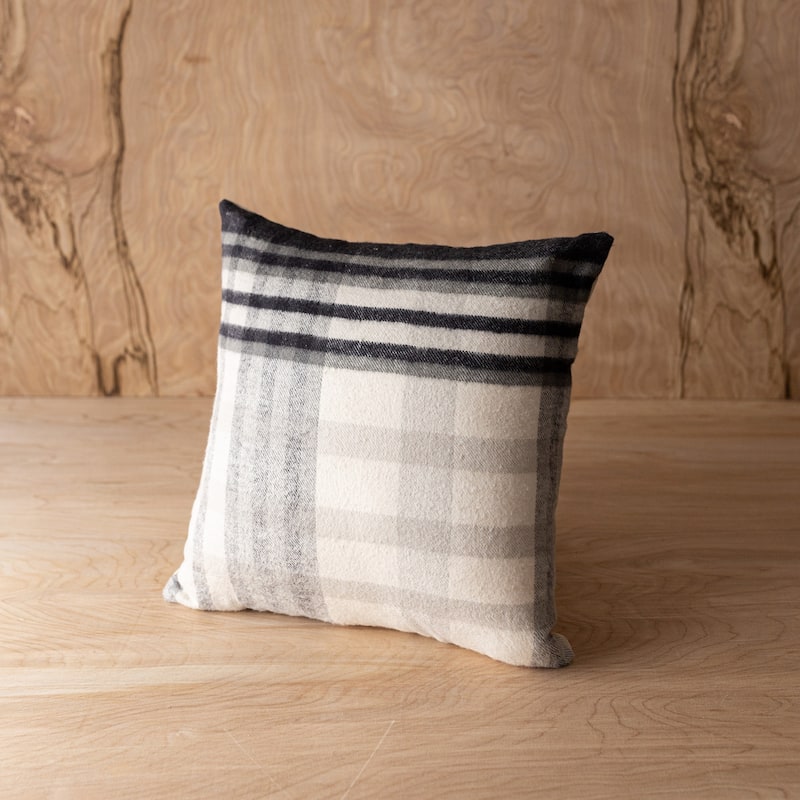 Foreside Home & Garden 14x14 Inch Plaid Filled Throw Pillow