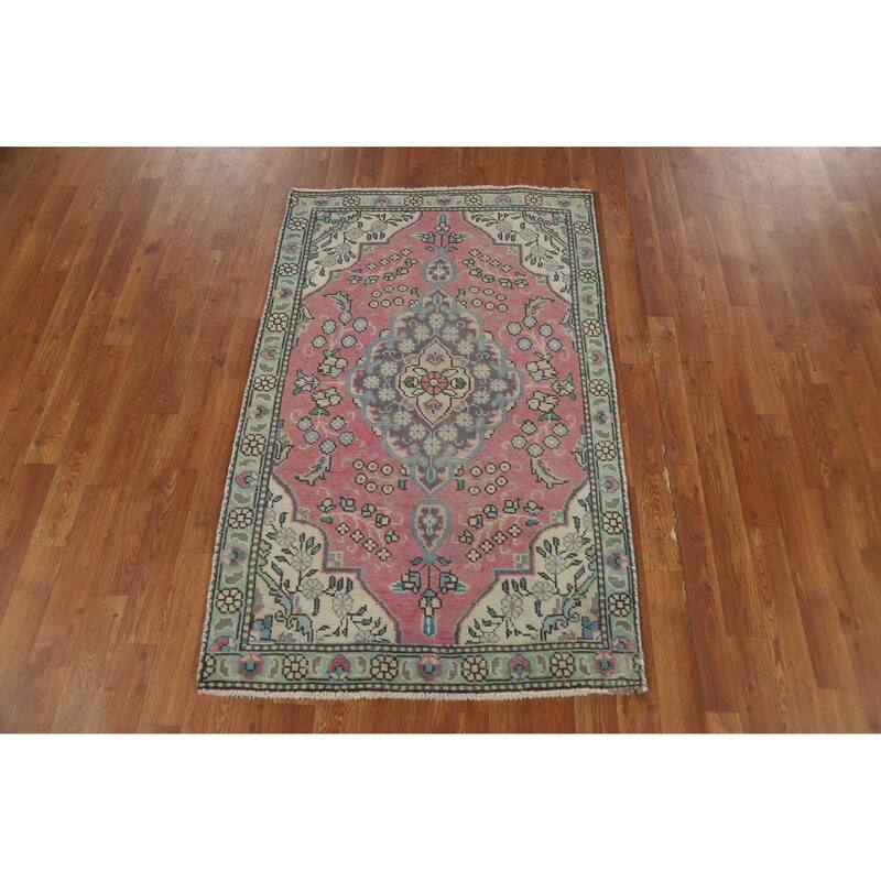 Hand Knotted Oriental 100% Wool Carpet Traditional Floral Pink Tabriz Area Rug - 4' 9'' X 3' 0''