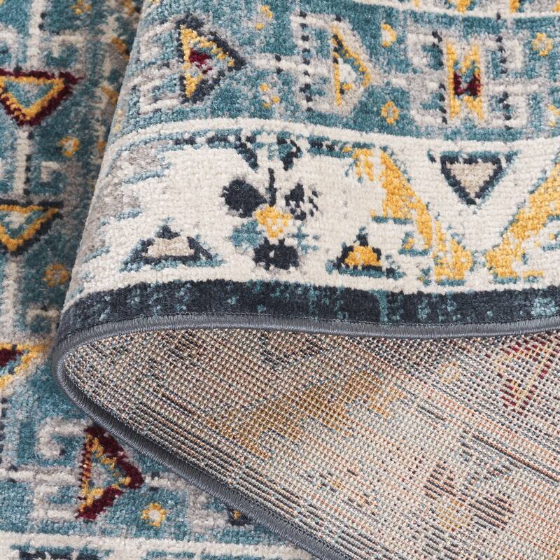 SAFAVIEH Bayside Machine Washable Surmeli Shabby Chic Rug