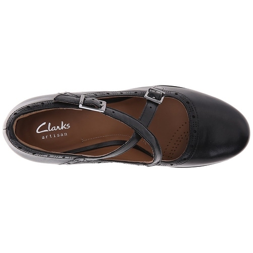 clarks ciera dusk