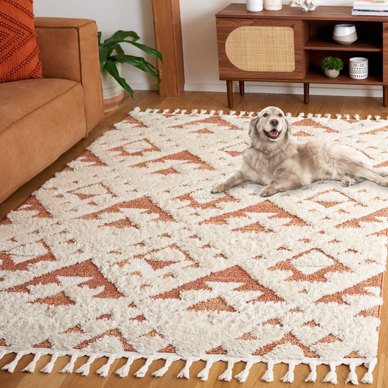 SAFAVIEH Moroccan Tassel Shag Kobi 2-inch Thick Rug - 3' x 5' - Ivory/Brick Rust - Rectangle