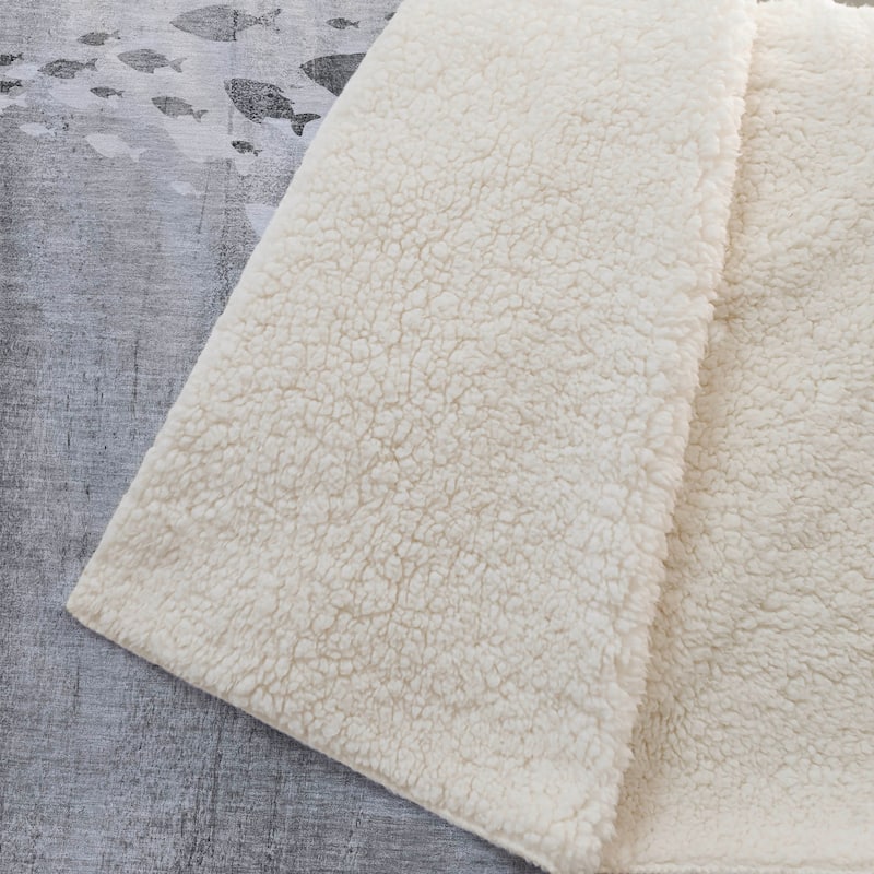 Premium Machine Washable Modern Sea Life Sherpa Throw Blanket