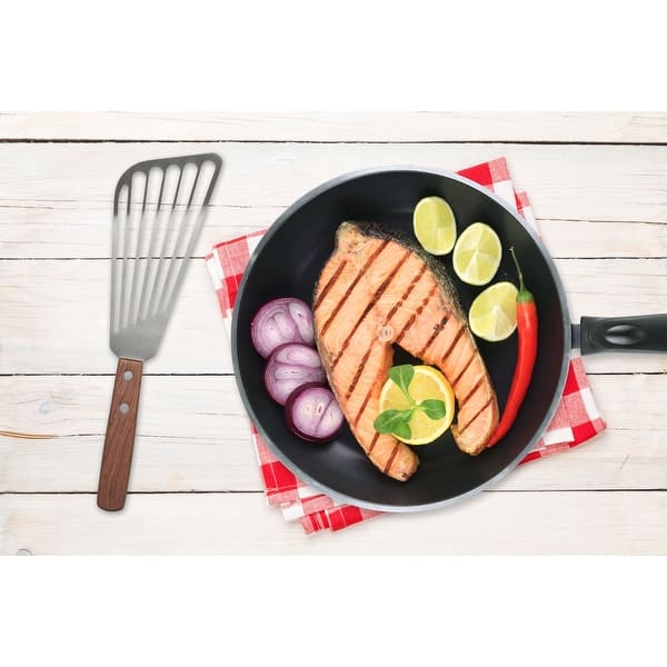 https://ak1.ostkcdn.com/images/products/is/images/direct/3dad1d50b851ccbe23dccafa300f508459b0bd88/Maine-Man-Fish-Spatula-with-Slotted-Angled-Blade%2C-18-8-Stainless-Steel%2C-11.25-inch.jpg?impolicy=medium