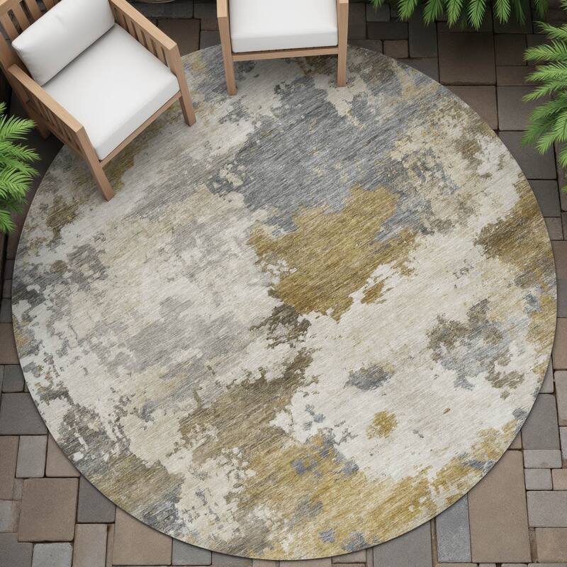 Machine Washable Indoor/Outdoor Abstract Blend Chantille Rug - Brown - 8' x 8'