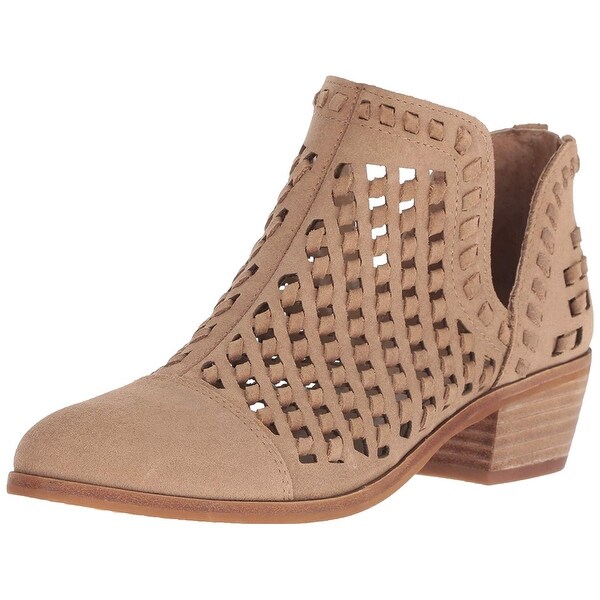 vince camuto phortiena bootie