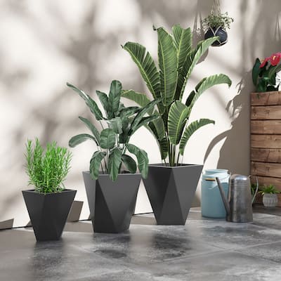 Outsunny 18", 15.25", 11.75" Tall Planters Set of 3, MgO Indoor Outdoor Planters with Drainage Holes, Stackable Flower Pots