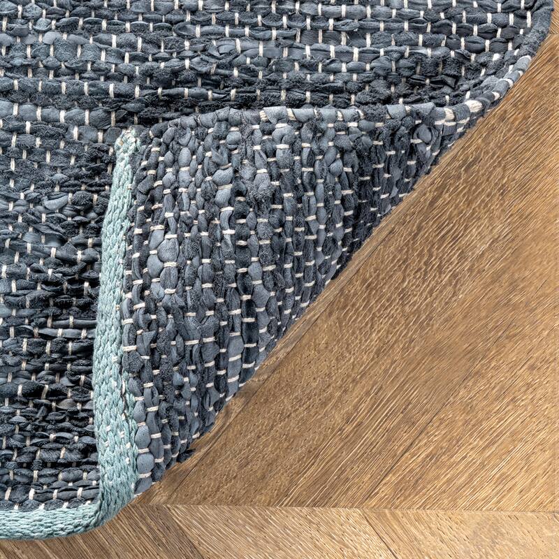 Nuloom Farren Hand Woven Diamond Leather Area Rug