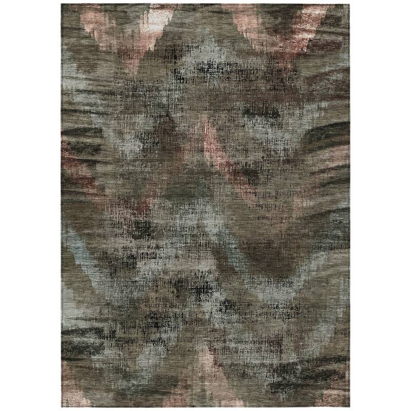 Machine Washable Indoor/ Outdoor Chantille Distressed Chevron Rug