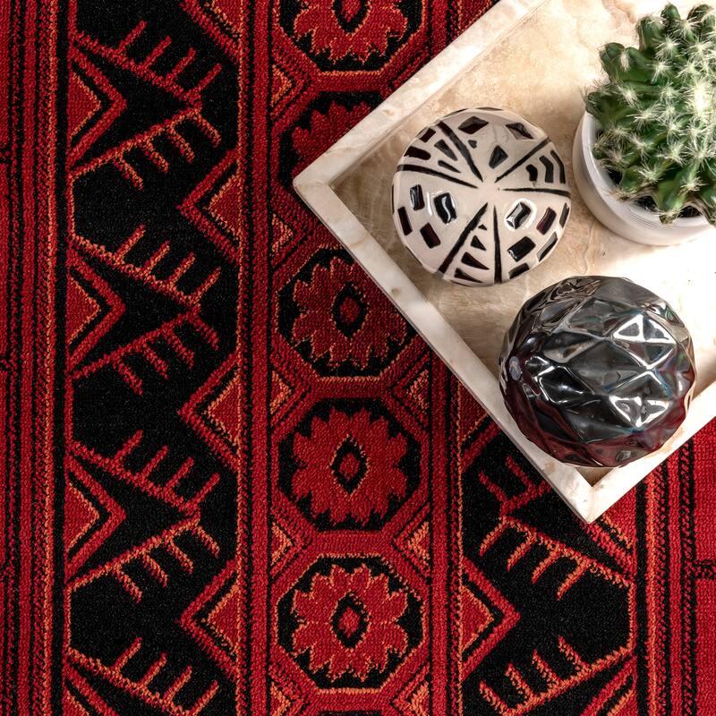 Nuloom Billie Traditional Paneled Fringe Area Rug