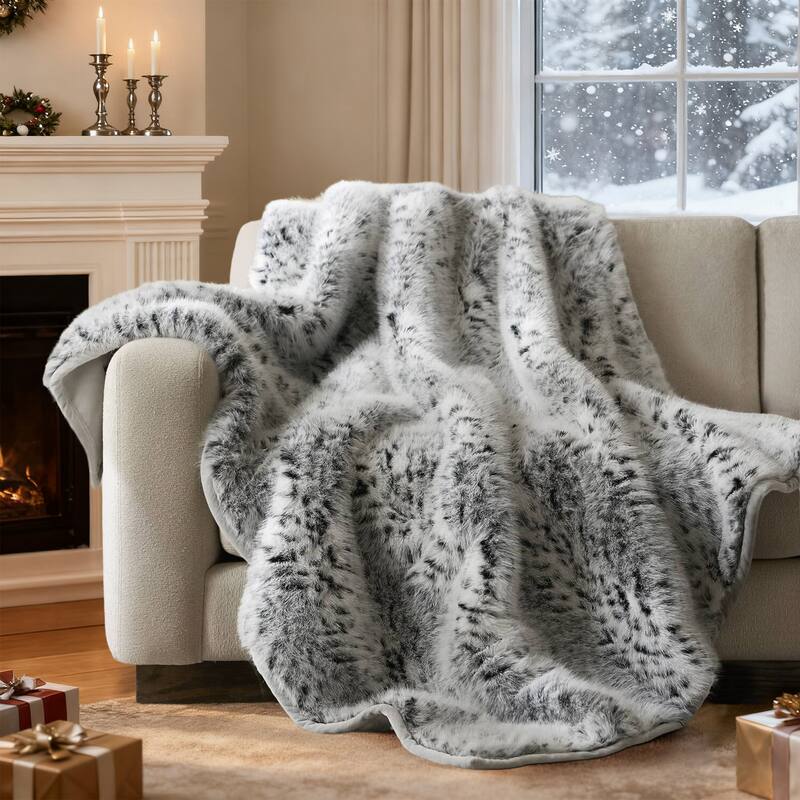 Harbor House Botswana Animal Print Faux Fur Throw Blanket - 60x80" - Snow Leopard