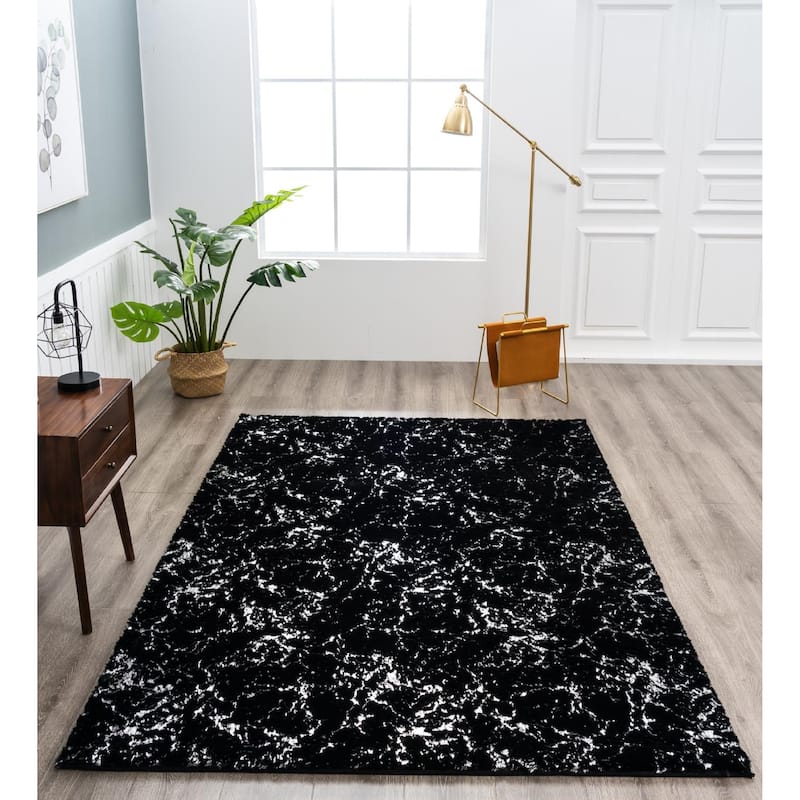 Chryso Collection Abstract Faux-Fur Rug with Foil