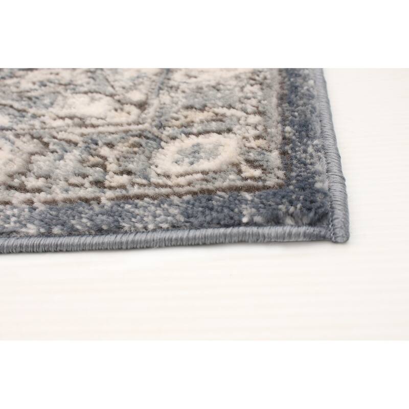 ECARPETGALLERY Oregon Tabriz Traditional Rug