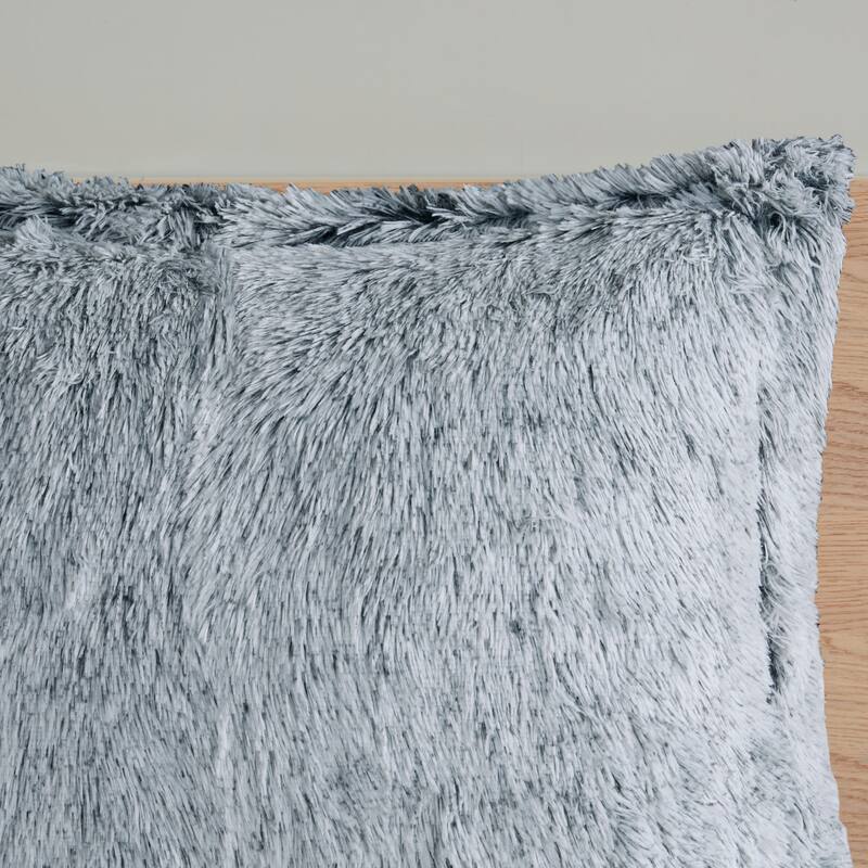 Intelligent Design Leena Shaggy Long Fur Comforter Mini Set