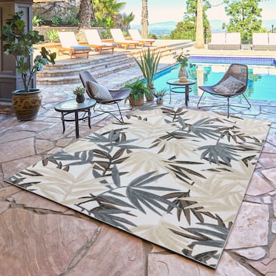 Gertmenian Fosel Bumba Ivory/Black Tropical Floral Leaf High-Low Indoor/ Outdoor Area Rug