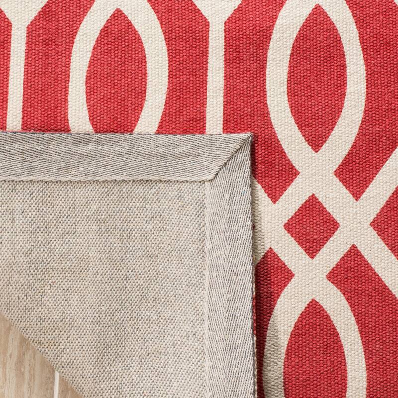 SAFAVIEH Handmade Cedar Brook Maral Modern Cotton Rug