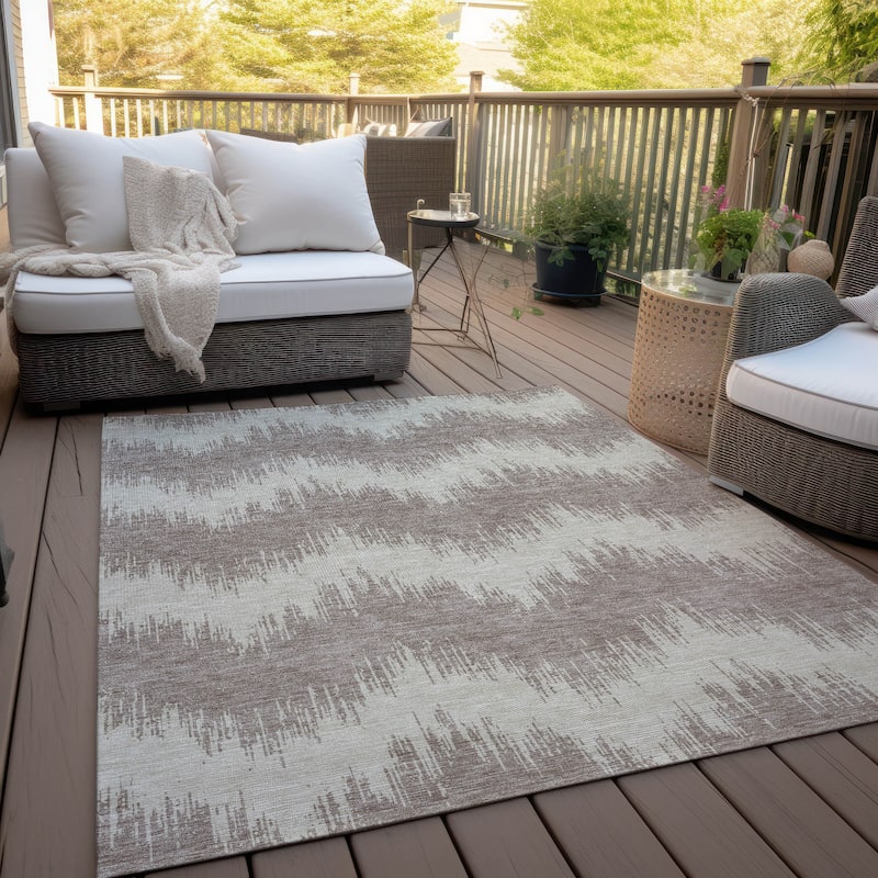 Machine Washable Indoor/ Outdoor Chantille Chevron Modern Rug