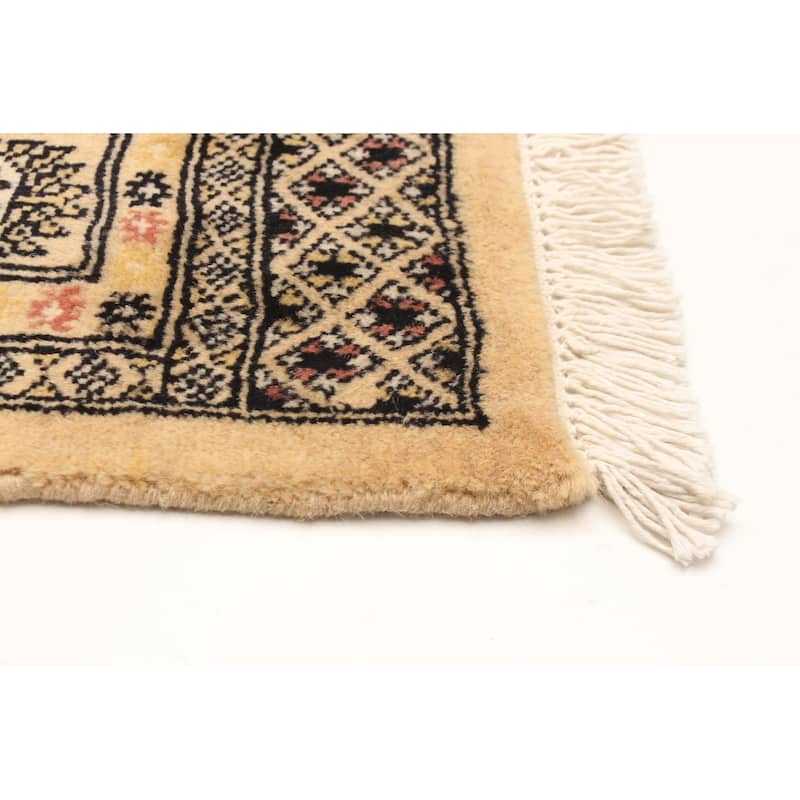 ECARPETGALLERY Hand-knotted Peshawar Bokhara Beige Wool Rug - 4'8 x 6'4