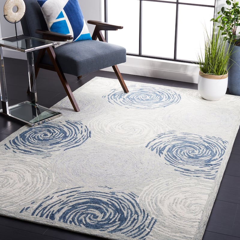 SAFAVIEH Handmade Micro-Loop Magdalini Abstract Wool Rug - 5' x 8' - Grey/Ivory