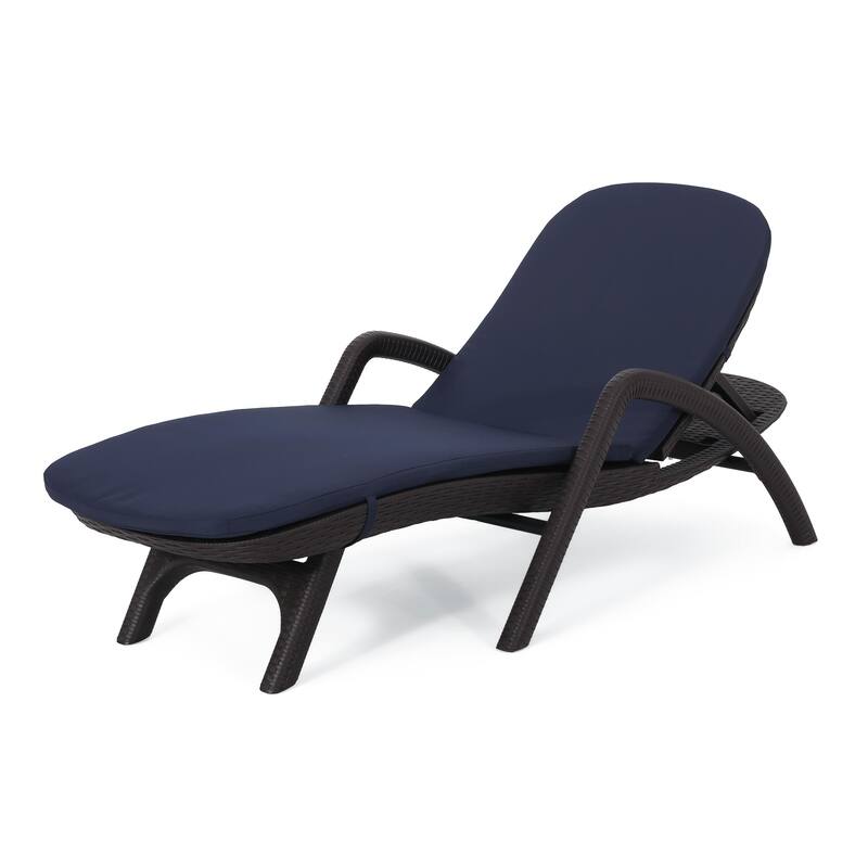rgonomic Outdoor Chair with Wicker Texture - Durable, Comfortable Cushion, Stable Design