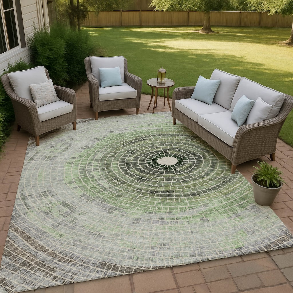 Machine Washable Indoor/ Outdoor Mosaic Rome Chantille Rug