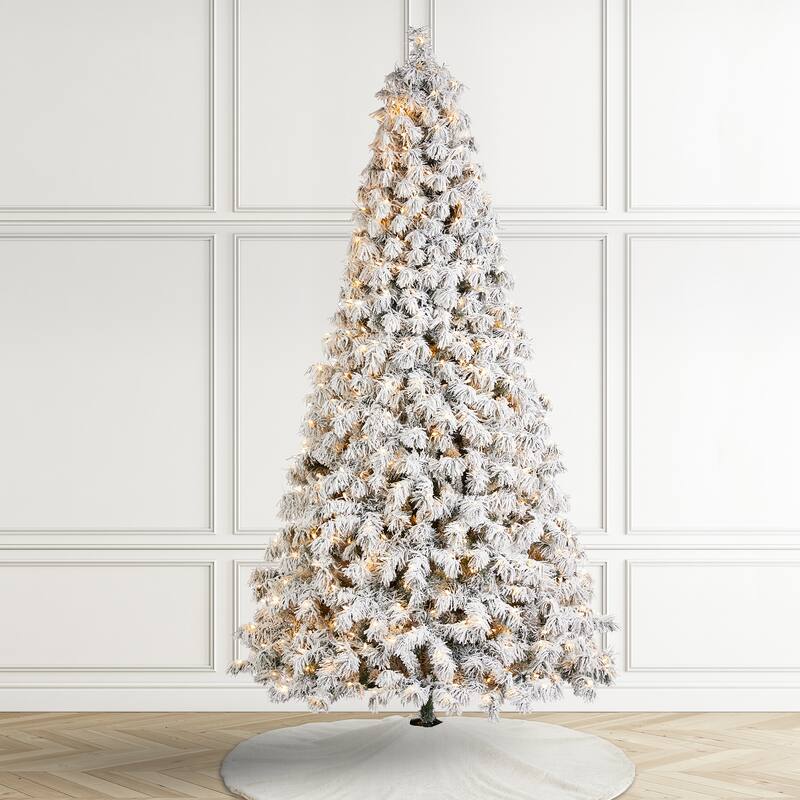 Glitzhome 7.5ft/9ft Pre-Lit Flocked Full Spruce Artificial Christmas Tree with C3 Lights Foot Switch