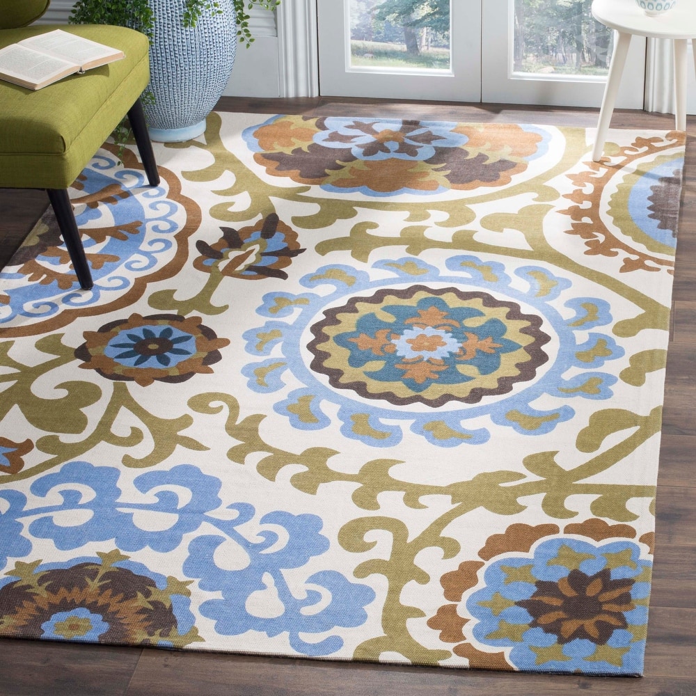 SAFAVIEH Handmade Cedar Brook Imkea Modern Cotton Rug